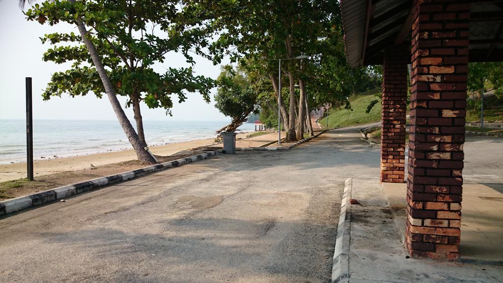 Family Beach Condo Pd At Cocobay Resort Condominium Port Dickson Exterior photo